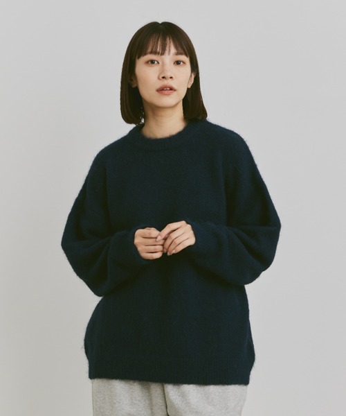 flaner（フラネ）の「wool mix shaggy knit / ウールミックスシャギーニット（ニット/セーター・レディース・チャコールグレー/ベージュ/ネイビー・MEDIUM/LARGE）」の3枚目の写真