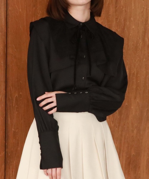archives（アルシーヴ）の「レースケープリボンタイブラウス（シャツ/ブラウス・レディース・オフホワイト/ベージュ/ブラック・MEDIUM）」の19枚目の写真