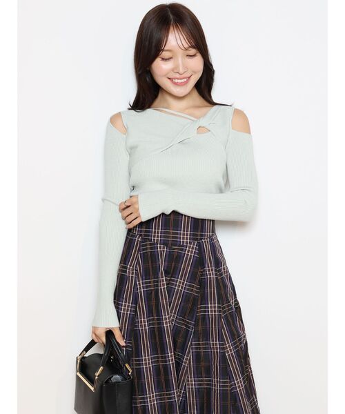 MERCURYDUO（マーキュリーデュオ）の「アシメツイストニットプルオーバー（ニット/セーター・レディース・オフホワイト/ネイビー/ミント・FREE）」の5枚目の写真