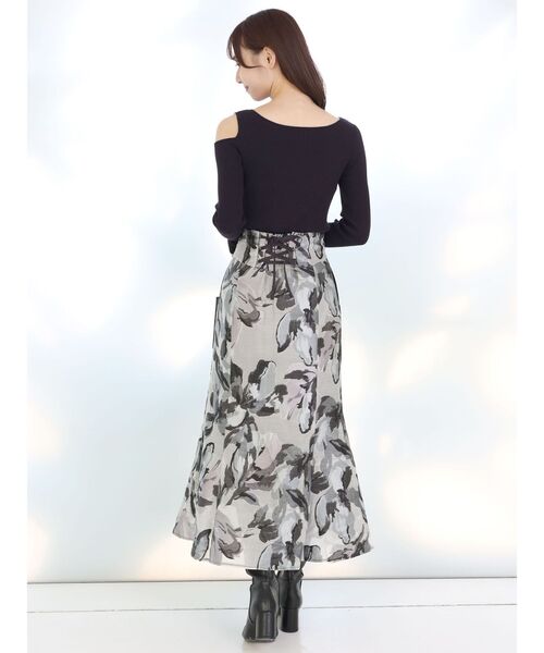 MERCURYDUO（マーキュリーデュオ）の「アシメツイストニットプルオーバー（ニット/セーター・レディース・オフホワイト/ネイビー/ミント・FREE）」の12枚目の写真