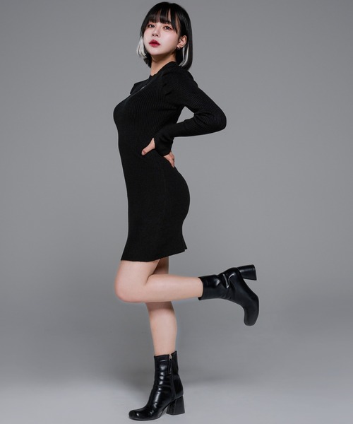 metal charm thumbhole knit tight one piece/メタルチャーム