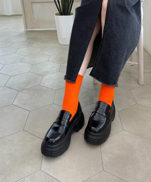 ORiental TRaffic(オリエンタルトラフィック)の「ボリュームソールコインローファー 31318(ローファー・レディース・ブラック/パープル・34/42/38/35/41/40/36/39/37)」の4枚目の写真