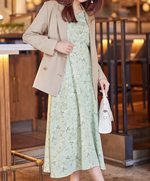 alotta(アロッタ)の「ふんわり裏起毛花柄ワンピース(ワンピース・レディース・ピンク系その他/ブルー系その他/ベージュ系その他/ブラック系その他・M/L/LL/3L/4L)」の18枚目の写真