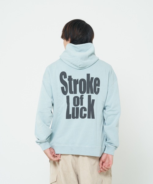 ROUGH TRADE(ラフトレード)の「裏毛ピグメント加工バックロゴプルパーカー(M1)(パーカー・メンズ・ブラック/ピンク/ミント/ナチュラル・MEDIUM/LARGE/X-LARGE)」の1枚目の写真