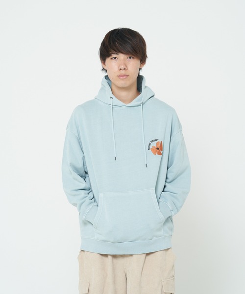 ROUGH TRADE(ラフトレード)の「裏毛ピグメント加工バックロゴプルパーカー(M1)(パーカー・メンズ・ブラック/ピンク/ミント/ナチュラル・MEDIUM/LARGE/X-LARGE)」の11枚目の写真