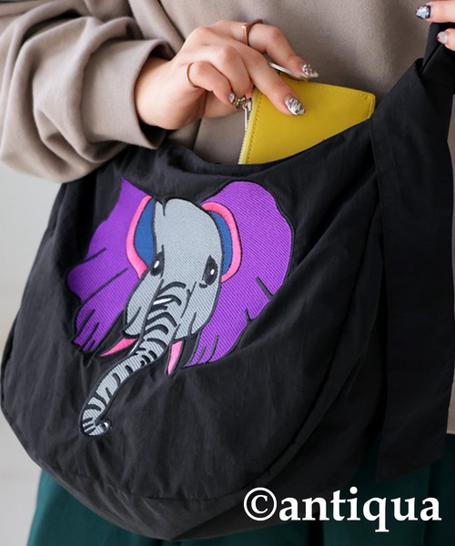 antiqua(アンティカ)の「アニマル刺繍バッグ(ショルダーバッグ・レディース・その他1/その他2・FREE)」の6枚目の写真