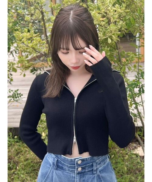 dazzlin(ダズリン)の「Wジップリブニットトップス(ニット/セーター・レディース・レッド/ブラック/チャコールグレー・FREE)」の13枚目の写真