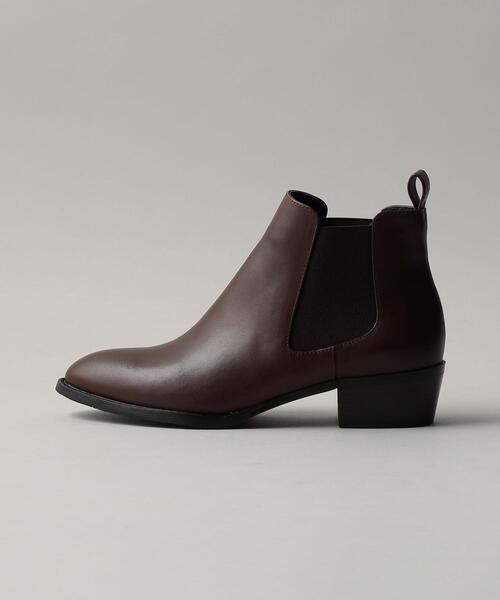 ODETTE E ODILE（オデットエオディール）の「サイドゴア ショート