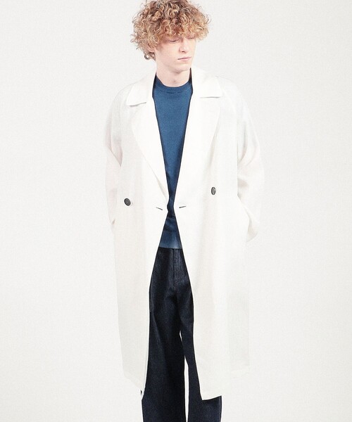 HEVO(イーヴォ)の「HEVO BRINDISI リネン ダブルブレステッドコート(トレンチコート・メンズ・ホワイト/ブラウン/ブラック・46/48/50)」の4枚目の写真