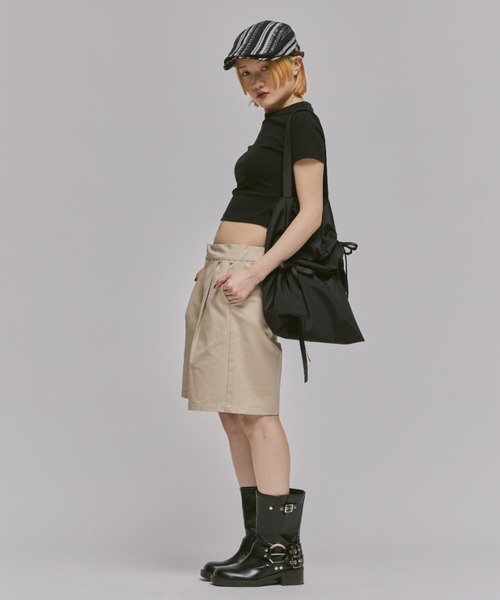 FEKETE(フェケテ)の「COTTON HALF PANTS / コットンハーフパンツ(その他パンツ・レディース・ベージュ/ライトグレー/ブラック・SMALL/MEDIUM/LARGE)」の6枚目の写真