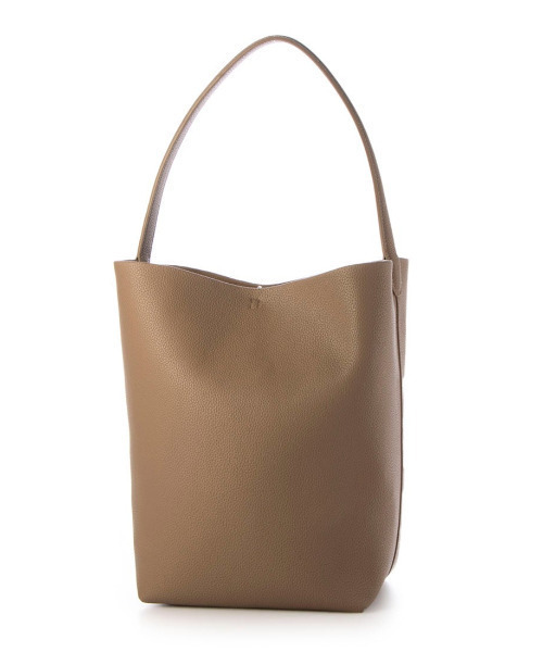 cache cache（カシュ カシュ）の「カシュカシュ cachecache / シュリンクミニマルシェイプバケツバッグL（ショルダーバッグ・レディース・ブラック/ベージュ/アイボリー・FREE）」の17枚目の写真