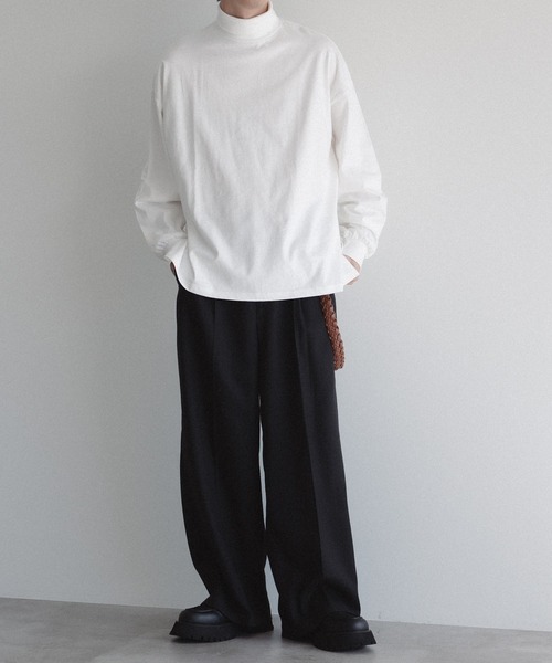 epnok（エプノック）の「タートルネックルーズロンT（Tシャツ/カットソー・メンズ・オフホワイト/ブラック・SMALL/MEDIUM/LARGE）」の9枚目の写真