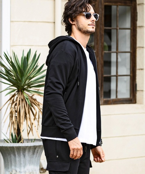 1PIU1UGUALE3 RELAX(ウノピゥウノウグァーレトレ リラックス