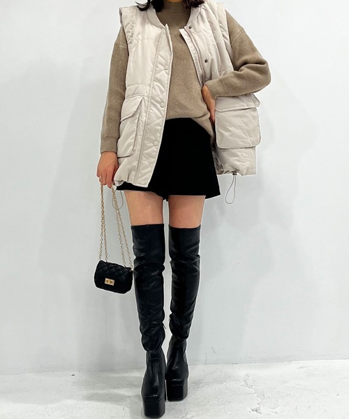 Newlyme（ニューリーミー）の「もちもちオーバーサイズラウンドカットニット（ニット/セーター・レディース・ブラック/モカ/レッド/オフホワイト・FREE）」の15枚目の写真