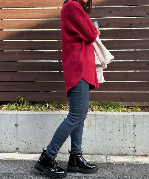 Newlyme（ニューリーミー）の「もちもちオーバーサイズラウンドカットニット（ニット/セーター・レディース・ブラック/モカ/レッド/オフホワイト・FREE）」の16枚目の写真