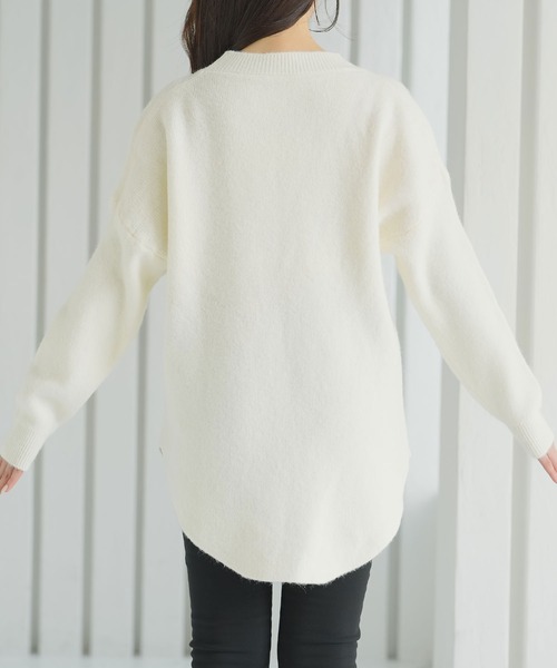 Newlyme（ニューリーミー）の「もちもちオーバーサイズラウンドカットニット（ニット/セーター・レディース・ブラック/モカ/レッド/オフホワイト・FREE）」の22枚目の写真