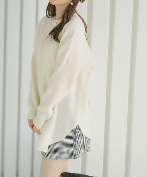 Newlyme（ニューリーミー）の「もちもちオーバーサイズラウンドカットニット（ニット/セーター・レディース・ブラック/モカ/レッド/オフホワイト・FREE）」の19枚目の写真