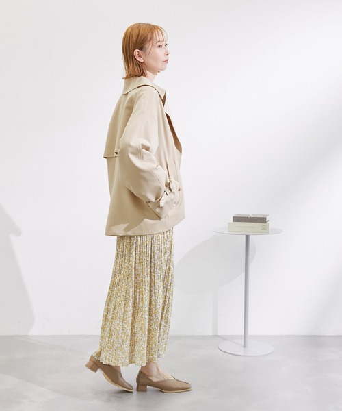 ROPE' PICNIC(ロペピクニック)の「ショートトレンチコート/撥水加工(トレンチコート・レディース・ベージュ/ネイビー/ベージュ系その他・38)」の8枚目の写真