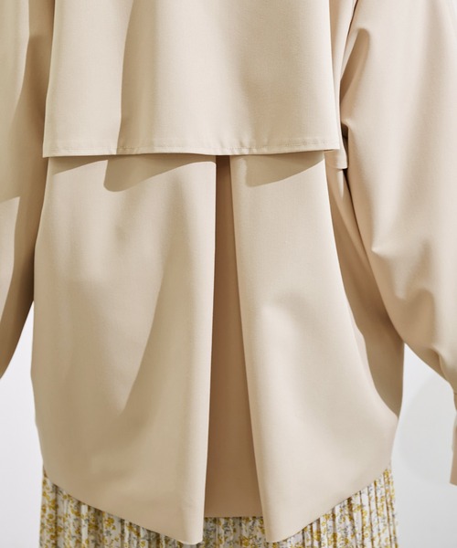 ROPE' PICNIC(ロペピクニック)の「ショートトレンチコート/撥水加工(トレンチコート・レディース・ベージュ/ネイビー/ベージュ系その他・38)」の18枚目の写真