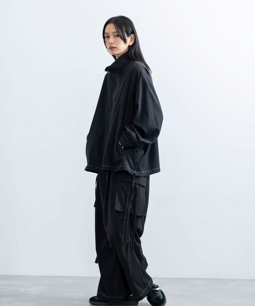 JUNRED（ジュンレッド）の「【 セットアップ対応 】サイドコードスタンドZIPブルゾン（ブルゾン・メンズ・チャコールグレー/ブラック・L/M/S）」の5枚目の写真