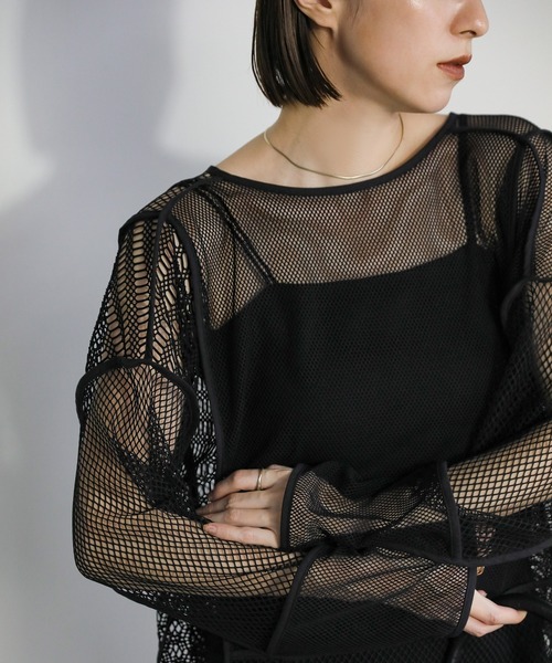 select MOCA(セレクトモカ)の「2WAYメッシュブロッキングトップス(Tシャツ/カットソー・レディース・アイボリー/ブラック・FREE)」の8枚目の写真