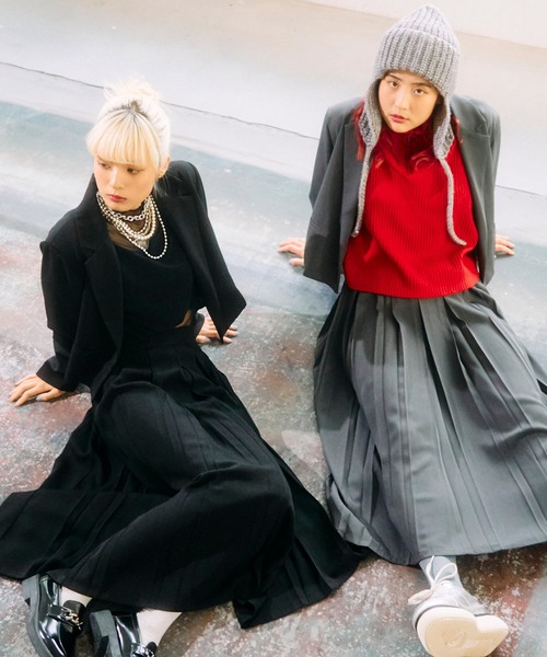 PUNYUS（プニュズ）の「ショートテーラードジャケット（テーラードジャケット・レディース・ブラック/グレー・1/2/3/4）」の5枚目の写真