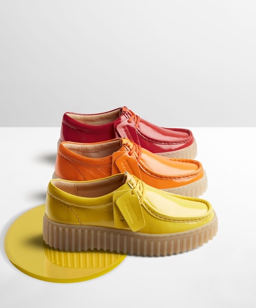 Clarks(クラークス)の「Torhill Bee /トーヒルビー(オレンジパテント)(モカシン/デッキシューズ・レディース・オレンジ・UK6/UK5.5/UK5/UK4.5/UK4/UK3.5/UK3)」の9枚目の写真