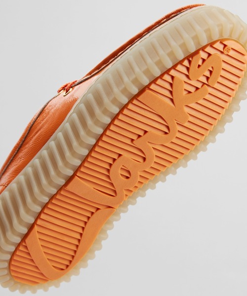 Clarks(クラークス)の「Torhill Bee /トーヒルビー(オレンジパテント)(モカシン/デッキシューズ・レディース・オレンジ・UK6/UK5.5/UK5/UK4.5/UK4/UK3.5/UK3)」の6枚目の写真