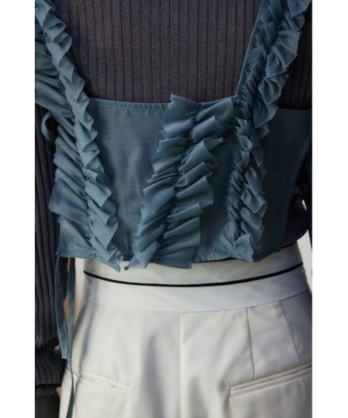 AZUL by moussy（アズールバイマウジー）の「チュールフリルビスチェ（ベスト・レディース・グレー/ブラック・FREE）」の19枚目の写真