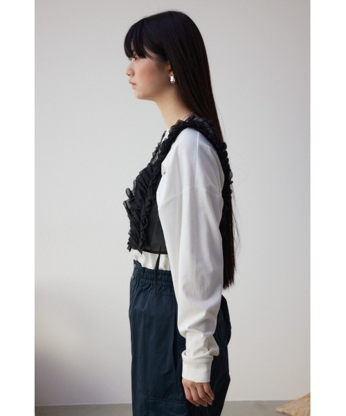 AZUL by moussy（アズールバイマウジー）の「チュールフリルビスチェ（ベスト・レディース・グレー/ブラック・FREE）」の7枚目の写真