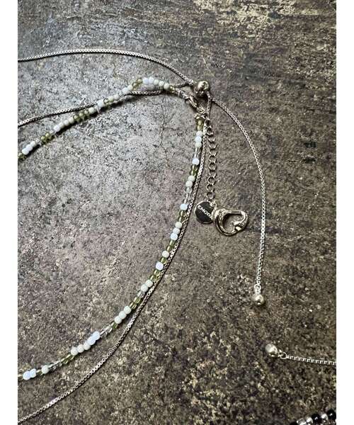 EMODA（エモダ）の「HEART MOTIF DOUBLE NC（ネックレス・レディース・ブラック/グリーン・FREE）」の9枚目の写真