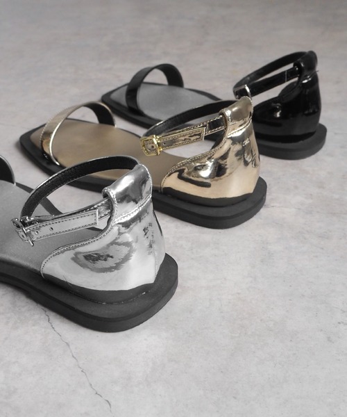 minia（ミニア）の「メタリックベタサンダル（サンダル・レディース・ブラック/シルバー/ゴールド・LL/S/M/L）」の19枚目の写真