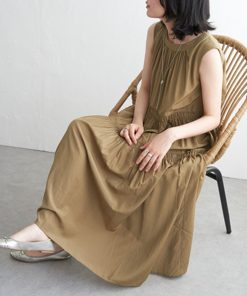 VENCEEXCHANGE（ヴァンスエクスチェンジ）の「後ろリボンシャーリングワンピース（ワンピース・レディース・オリーブ/ブラック/ブルー・FREE）」の6枚目の写真