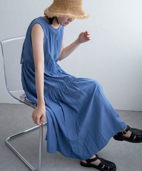 VENCEEXCHANGE（ヴァンスエクスチェンジ）の「後ろリボンシャーリングワンピース（ワンピース・レディース・オリーブ/ブラック/ブルー・FREE）」の21枚目の写真