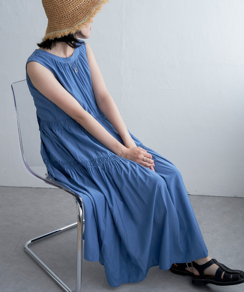 VENCEEXCHANGE（ヴァンスエクスチェンジ）の「後ろリボンシャーリングワンピース（ワンピース・レディース・オリーブ/ブラック/ブルー・FREE）」の22枚目の写真