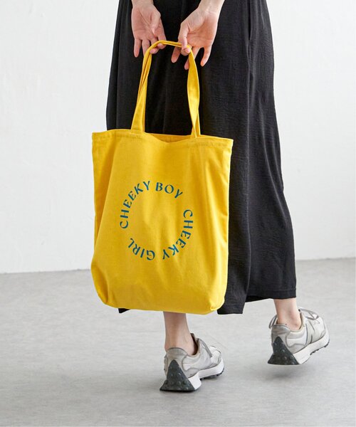 LBC（エルビーシー）の「3ポケットプリントトートバッグ（トートバッグ・レディース・ピンク/グリーン/イエロー/ブラック・FREE）」の5枚目の写真