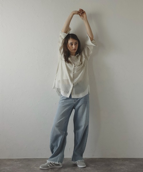 MINERTE(ミネルテ)の「【MINERTE】layered stripe shirt / レイヤードストライプオーバーサイズシャツ(シャツ/ブラウス・レディース・アイボリー/グレイッシュベージュ/ライトベージュ・FREE)」の10枚目の写真