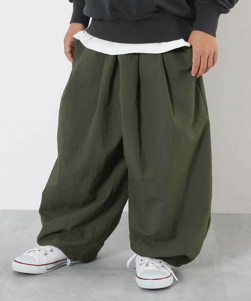 devirock（デビロック）の「ナイロン サーカスパンツ（その他パンツ・キッズ・ライトグレー/ブラック/ダークオリーブ・100cm/110cm/120cm/130cm/140cm/150cm/160cm）」の3枚目の写真
