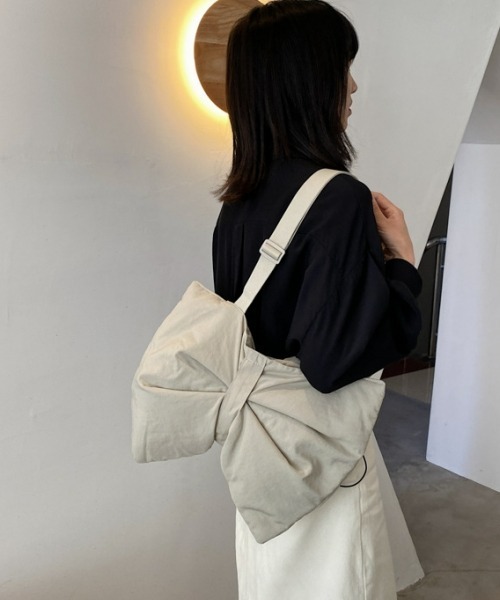 FLATLUX ショルダーバッグ　y2k FLATLUX ショルダーバッグ y2k - メルカリ