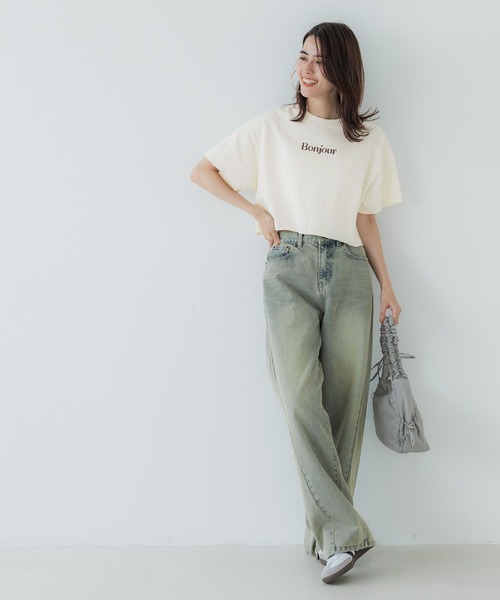 coca(coca)(コカ)の「【WEB限定セール】クロップド丈ロゴスウェット(Tシャツ/カットソー・レディース・ライトグレー/アイボリー・L/M)」の3枚目の写真