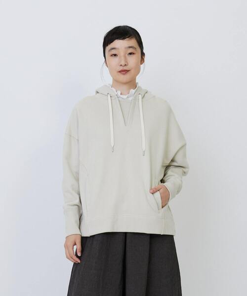 LOISIR（ロワズィール）の「度詰め裏毛フーディ（パーカー・レディース・キナリ/ブルーグリーン/ブラック・FREE）」の2枚目の写真