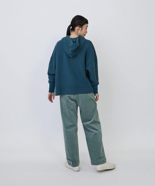 LOISIR（ロワズィール）の「度詰め裏毛フーディ（パーカー・レディース・キナリ/ブルーグリーン/ブラック・FREE）」の15枚目の写真