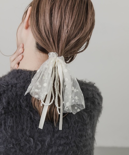 SMELLY（スメリー）の「パールテールシアーシュシュ（シュシュ・レディース・ベージュ・-）」の4枚目の写真