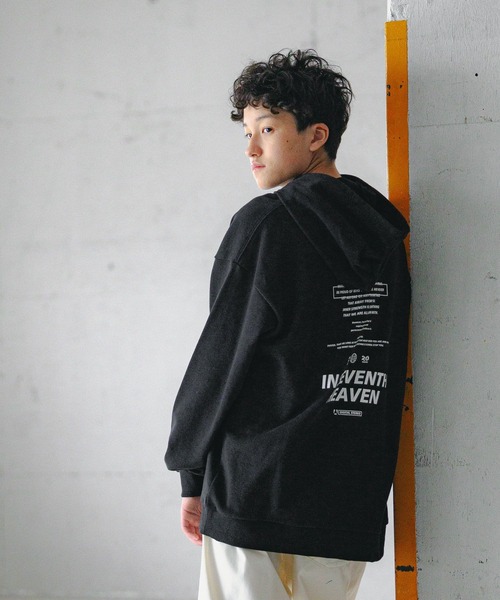 GLOBAL WORK（グローバルワーク）の「USAグラフィックパーカー/AND YUA ANY/115734（パーカー・キッズ・ホワイト系5/ブラック系9/グレイッシュベージュ/グレー系8/ブラック系/グレー・150cm/160cm/170cm）」の3枚目の写真