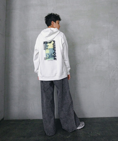 GLOBAL WORK（グローバルワーク）の「USAグラフィックパーカー/AND YUA ANY/115734（パーカー・キッズ・ホワイト系5/ブラック系9/グレイッシュベージュ/グレー系8/ブラック系/グレー・150cm/160cm/170cm）」の16枚目の写真