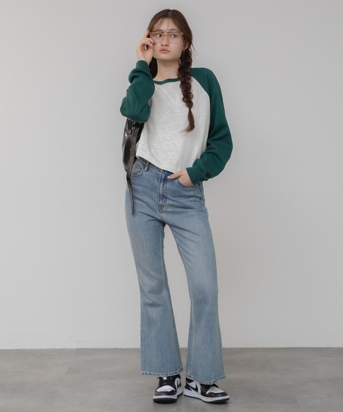 HEILIS(ヘイリス)の「【新色追加】クロップド丈ラグランスリーブロングTシャツ / グレー ネイビー グリーン ラグラン コンパクト クロップド 秋服 冬服 春服 ノームコア ショート丈 インナー 韓国 長袖 ロンT スウェット レイヤード(Tシャツ/カットソー・レディース・グリーン/ネイビー/グレー・FREE)」の17枚目の写真