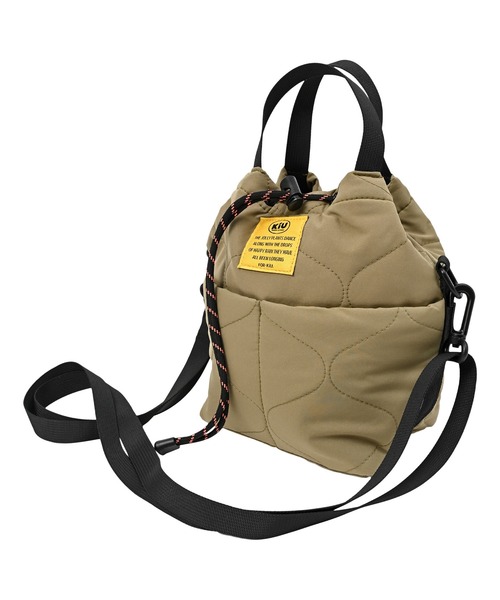 KiU（キウ）の「パデッドポケッタフルミニショルダーバッグ（ショルダーバッグ・レディース・アイボリー/カーキ/ブラック/レオパード/グレー/テラコッタ・FREE）」の14枚目の写真