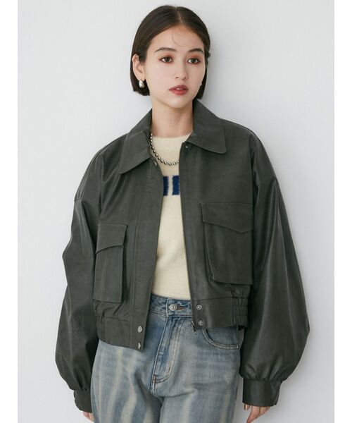 MURUA(ムルーア)の「フェイクレザーフライトジャケット(ブルゾン・レディース・ブラック/アイボリー/カーキ・FREE)」の3枚目の写真