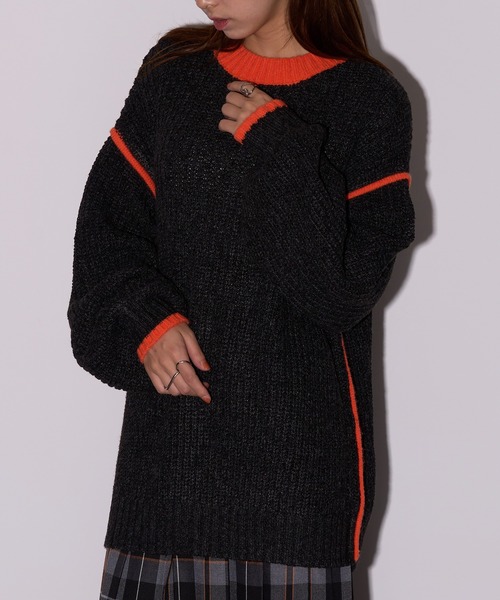 MAISON BREEZE reveur（メゾンブリーズレヴール）の「【MAISON BREEZE reveur】配色クルーネックオーバーニット　DTK（ニット/セーター・レディース・グレー/アイボリー/チャコールグレー・FREE）」の2枚目の写真