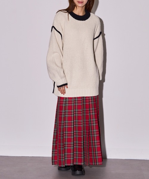 MAISON BREEZE reveur（メゾンブリーズレヴール）の「【MAISON BREEZE reveur】配色クルーネックオーバーニット　DTK（ニット/セーター・レディース・グレー/アイボリー/チャコールグレー・FREE）」の8枚目の写真